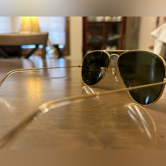 Unisex B&L VINTAGE Ray-Ban gold aviators sunglasses - Picture 4 of 8